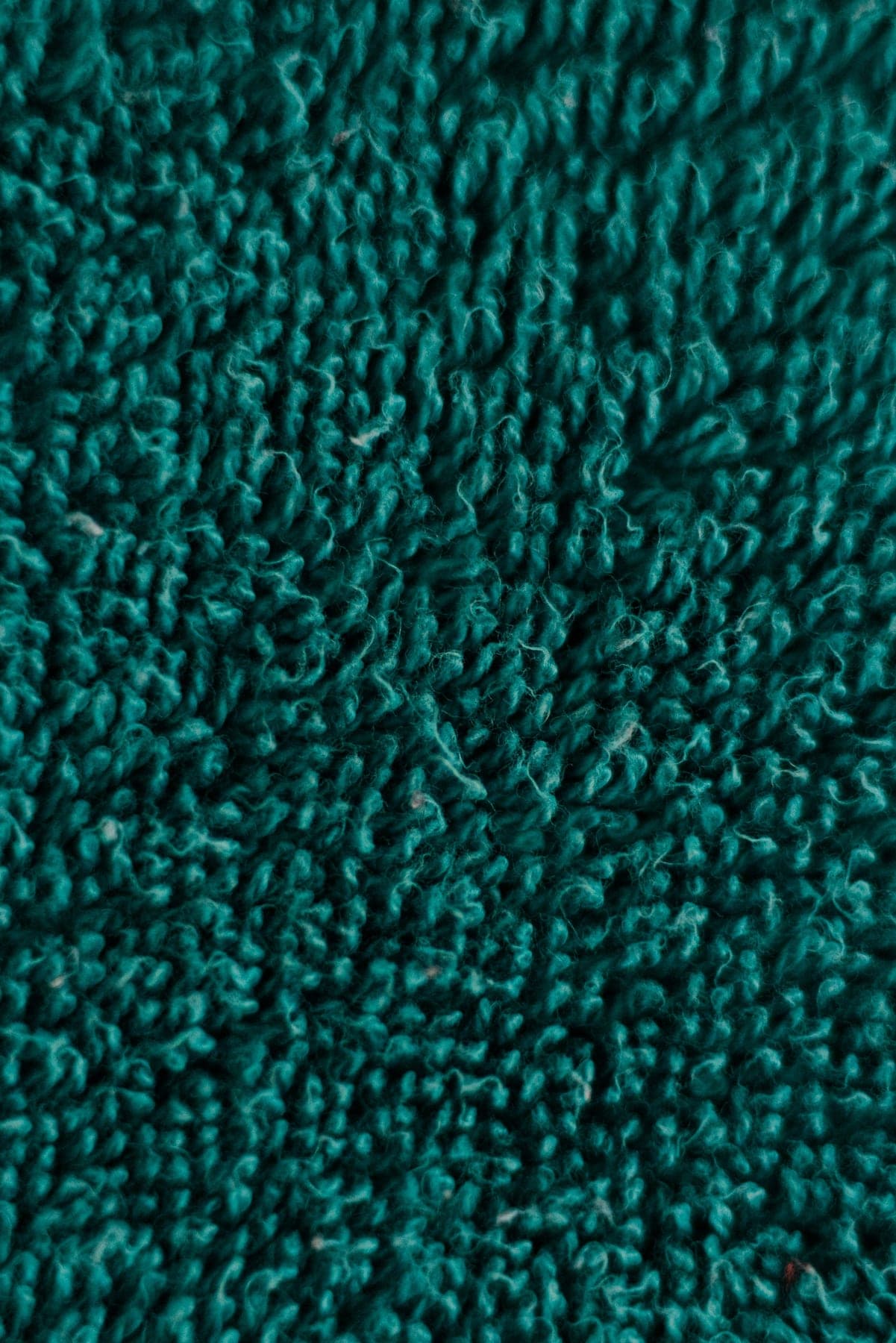 Marble Veins, a hand-tufted wool and viscose rug, shown flat